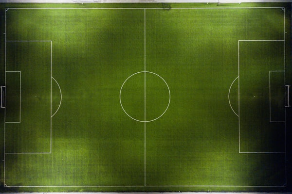 现代科技感体育门户首页展示
